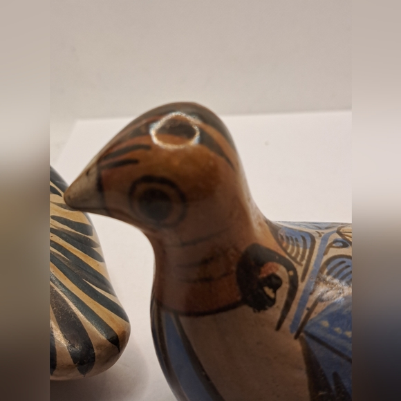 2 Mexican Tonala Pottery Bird Dove Pigeon and or Chick Figurine Hand Painted - Picture 6 of 11